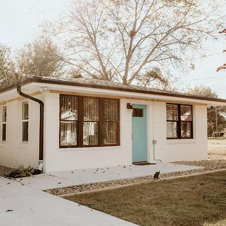 Вилла The Turquoise Door Modern Rustic In Town Of Лексингтон Экстерьер фото